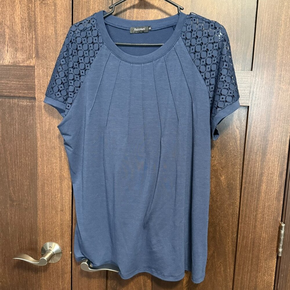 Like New Navy Lace-Sleeved Tee